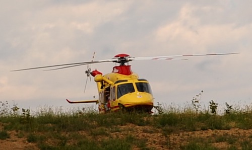 Studente astigiano esce di strada e precipita da un cavalcavia