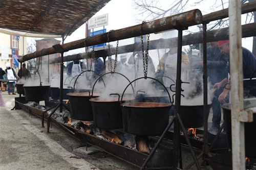 Tutto pronto per la fagiolata di Castiglione