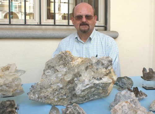 Dalle ametiste della Sardegna al quarzo dell’Afghanistan: Hastagems incuriosisce gli astigiani