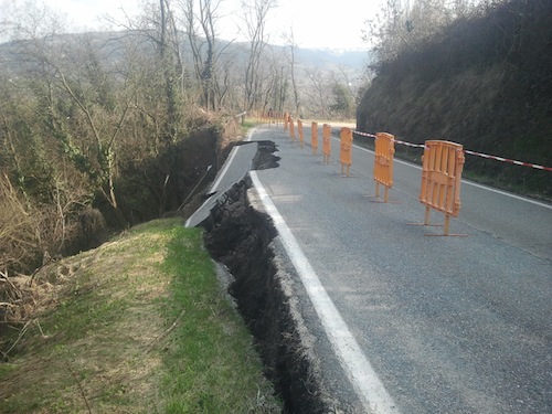 Renzi promette 1,5 miliardi per combattere il rischio idrogeologico. Ravello: “Prima di promettere nuove risorse, il Governo ci permetta di spendere quelle che già abbiamo”