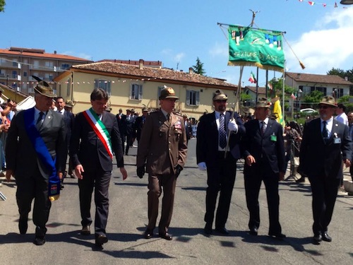 Asti a L’Aquila per raccogliere la stecca dell’Adunata degli Alpini