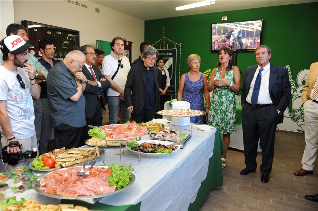 Inaugurazione della nuova sede del comitato Palio di San Martino San Rocco