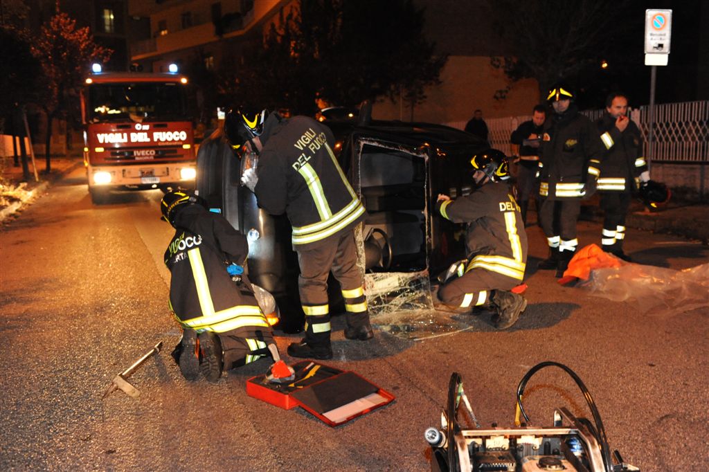 Non ce l’ha fatta Raffaella Peluso, la maestra ferita nell’incidente sull’Asti-mare