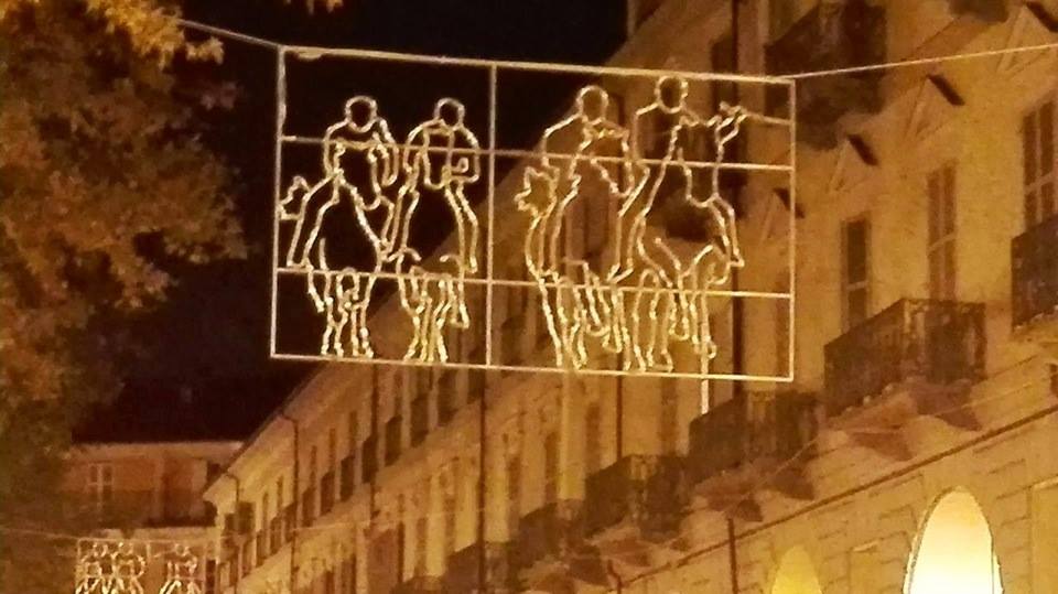 Ultimi allestimenti per Luci d’Artista in attesa dell’accensione del 30 novembre