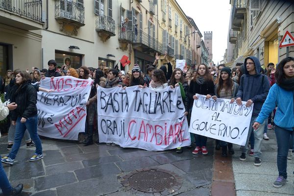 La fotogallery della manifestazione sindacale ad Asti