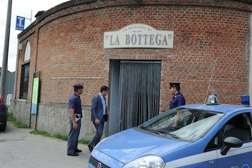 La polizia astigiana individua banda delle spaccate: due arrestati e tre minorenni segnalati