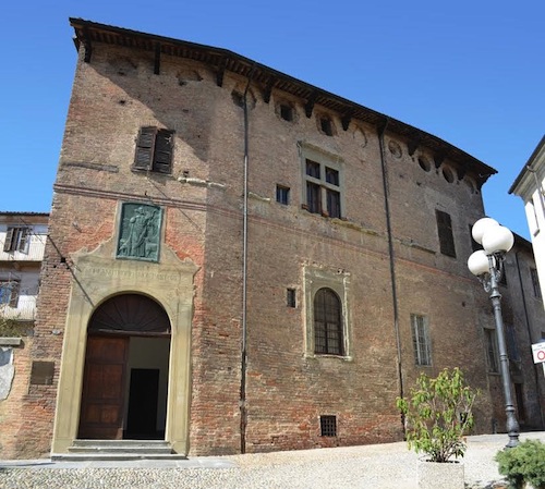 Al via il progetto per salvare le finestre di Palazzo Mazzola