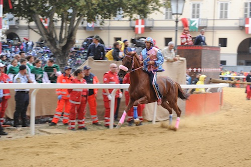 Palio: si corre alle 15.30 senza Santa Maria Nuova