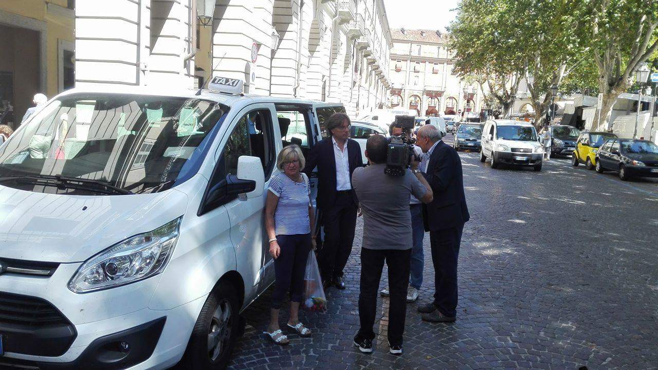 Taxibus: 13 utenti nel primo giorno