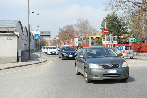 Mobilità sostenibile: ad Asti l’assessore Giacomini incontra le scuole guida