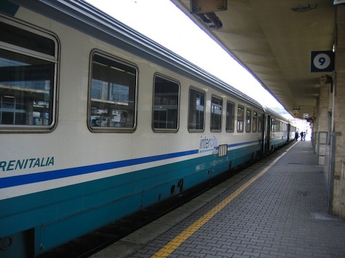 Piano di riduzione di bus e treni regionali completato