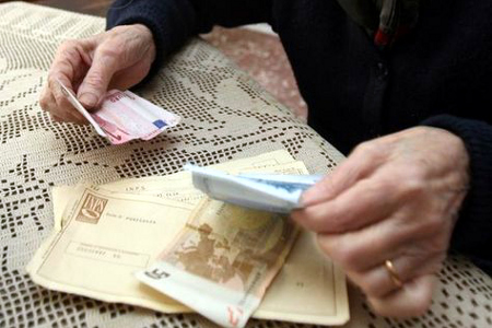 Finto carabiniere truffa un pensionato astigiano