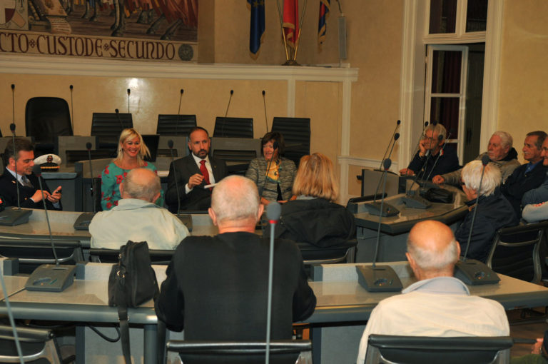 Incontro in Municipio con i Nonni Civic