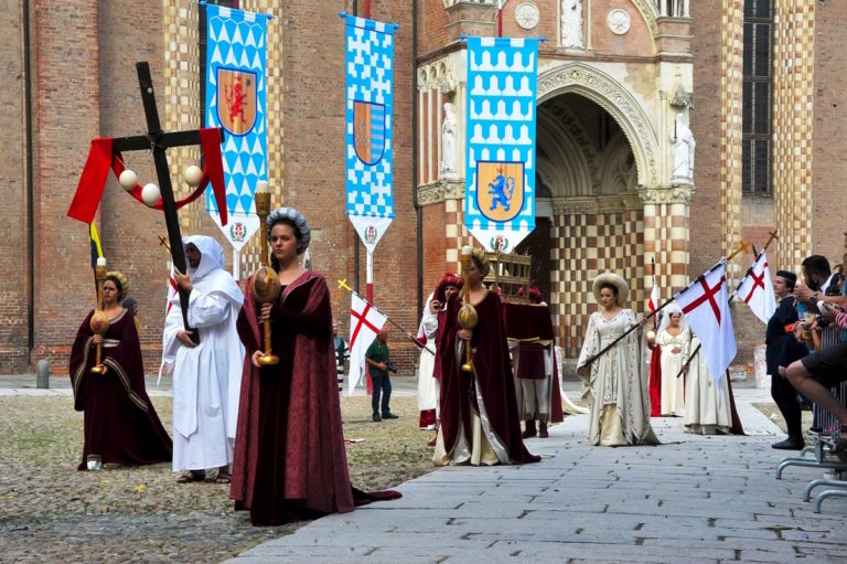 Nuovo bando per il Soroptimist che premia la miglior sfilata del Palio di Asti