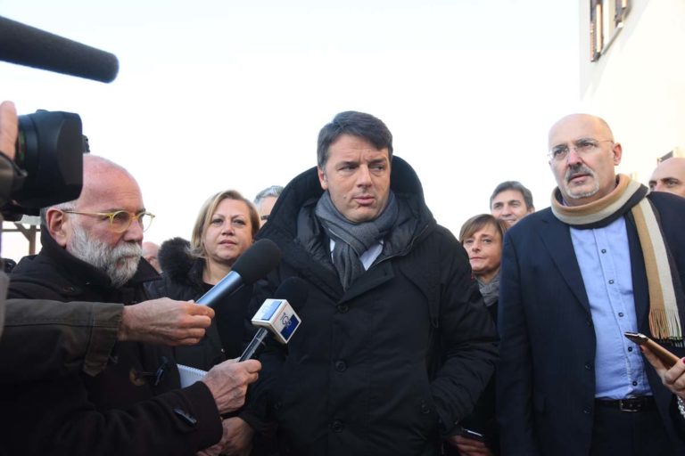 Matteo Renzi ad Asti per parlare di Servizio Civile. La fotogallery