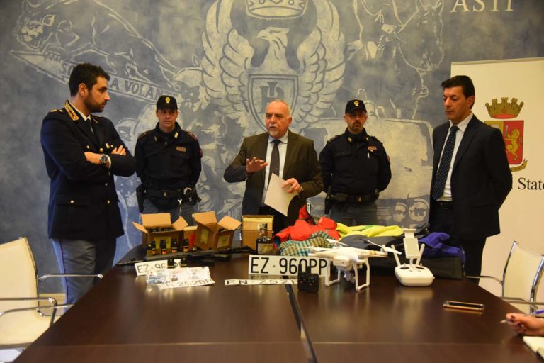 Un bazar della refurtiva ad Asti: il video della polizia