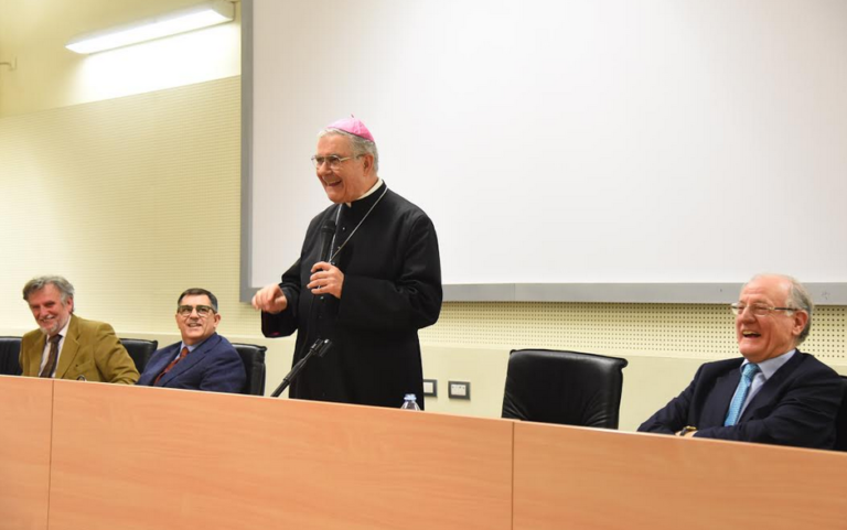 Da san Francesco di Sales un insegnamento: “Guardarsi dalla cattiveria e dalla acidità; evitare arroganza e presunzione; ricercare obiettività e distacco”