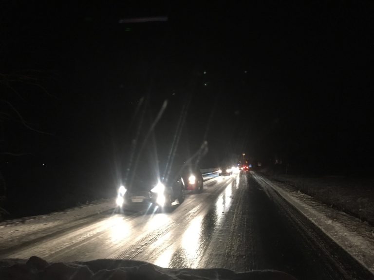 Burian arriva nell’Astigiano. Strade come piste di pattinaggio