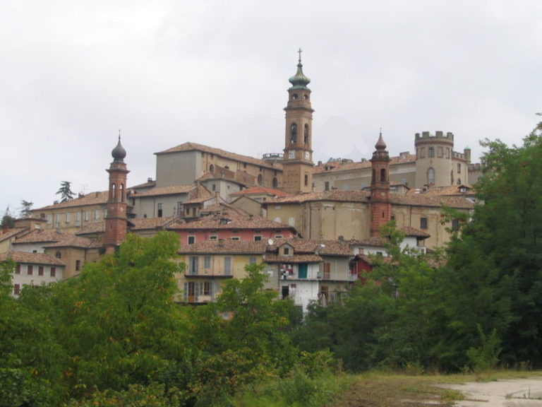 “Dal rio Bragna alla valle del Tanaro”: camminata a Costigliole