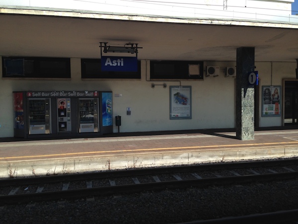 Treni e bus extraurbani: da domani corse a pieno carico in Piemonte