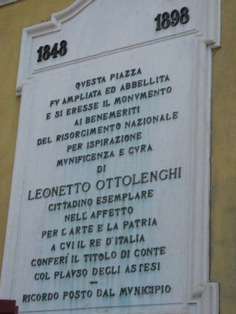 C’è memoria di dono e di bene nelle lapidi sparse in città