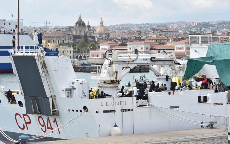 Dalla Diciotti alle Diocesi. Anche Asti disposta ad accogliere i migranti eritrei