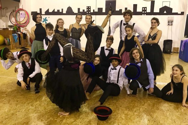Sul palco di Mon Circo arrivano i Faber Teater