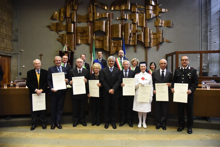 Asti festeggia i nuovi cavalieri della Repubblica: la fotogallery