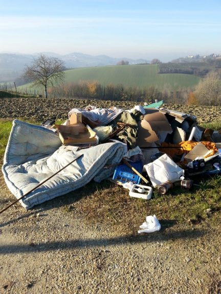 Discarica abusiva scoperta a Isola d’Asti