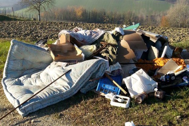Discarica abusiva scoperta a Isola d’Asti