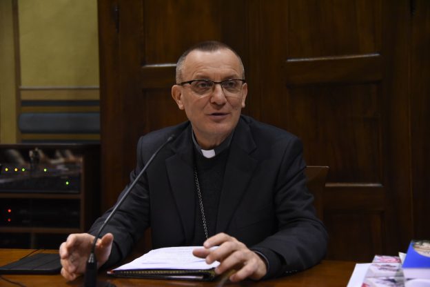 Asti, i primi 100 giorni da vescovo di monsignor Marco Prastaro