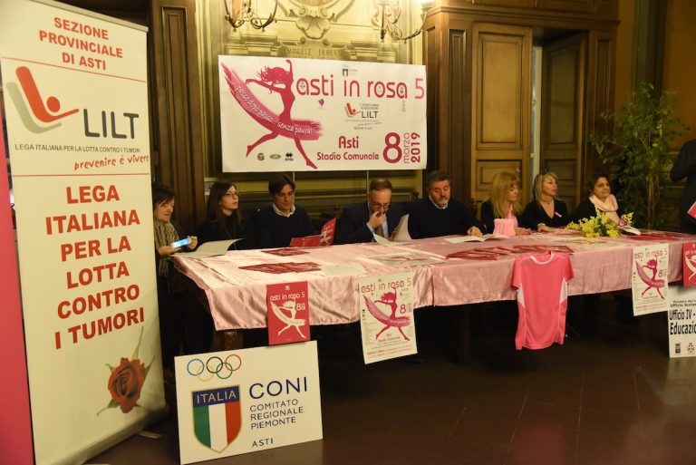 L’Asti in rosa cambia format: l’8 marzo si cammina di sera