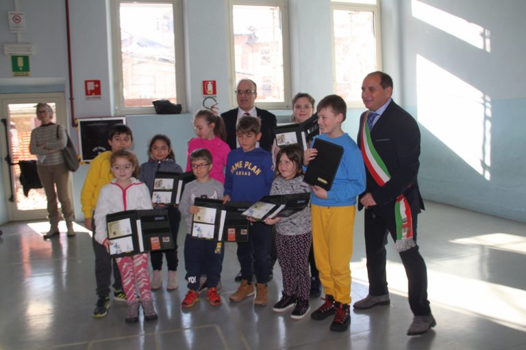 Nelle scuole di Castagnole Lanze Poste Italiane presenta il progetto “Caro amico mi scrivo…”