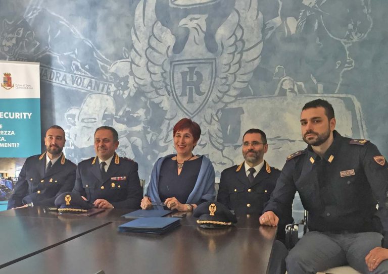 La polizia festeggia i 167 anni dalla sua fondazione. Ad Asti i furti sono in calo