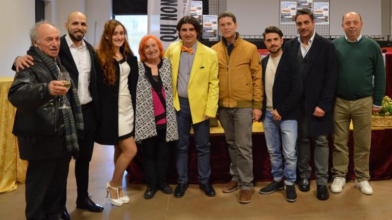 Entusiasmo a Montiglio Monferrato, paese trasformato in set cinematografico