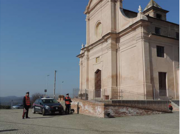 I carabinieri di Incisa Scapaccino arrestano due persone per furto aggravato