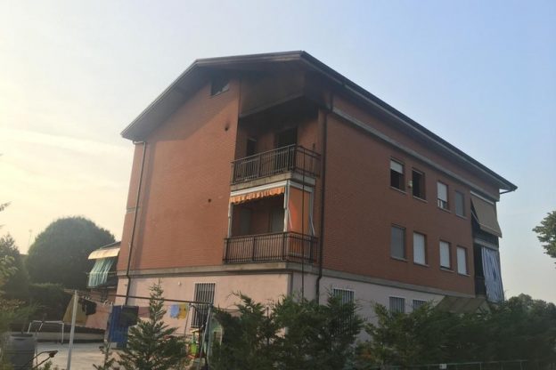 Incendio nella notte in una palazzina: morto un uomo a Baldichieri