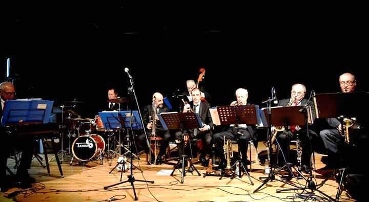 Sotto le stelle del jazz arriva a Valleandona la Mobil Swing Band