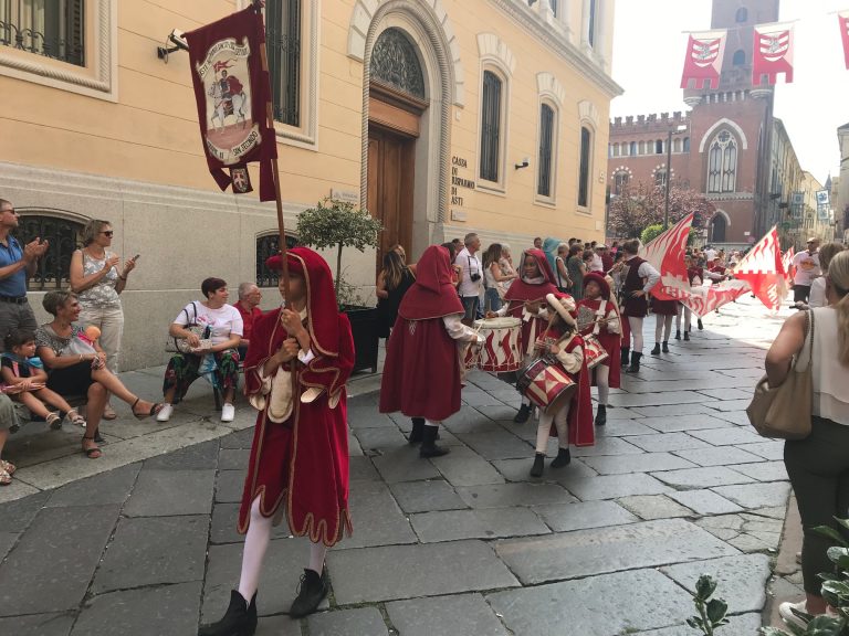 Palio, tutto pronto per la sfilata dei bambini