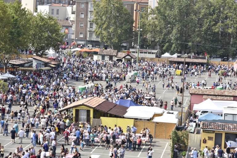 Asti ospita il più grande ristorante a cielo aperto d’Italia: in piazza del Palio è Festival delle Sagre