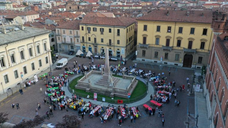 Un successo il “Tavolontariato” ad Asti