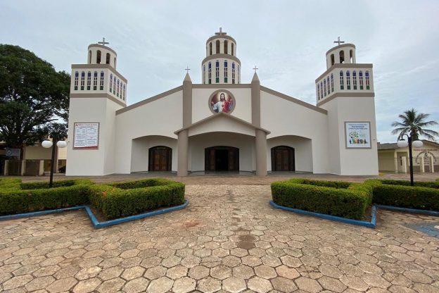 Il diario di viaggio del vescovo Prastaro in Brasile