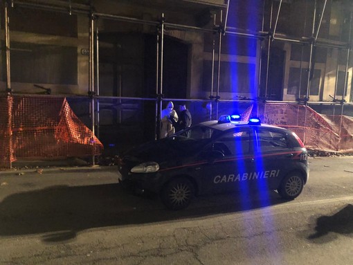 Asti, senzatetto morto nell’incendio in un palazzo di via Arò