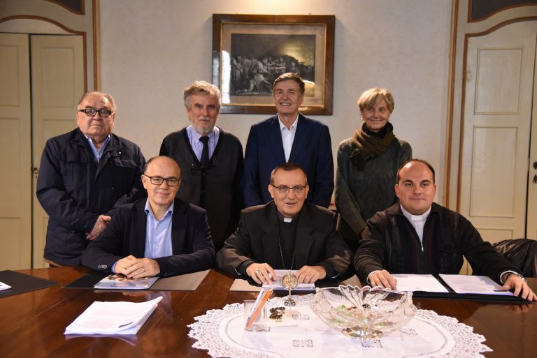 Asti, in tempo d’Avvento la Diocesi lavora all’accoglienza diffusa e alla promozione culturale attraverso l’università