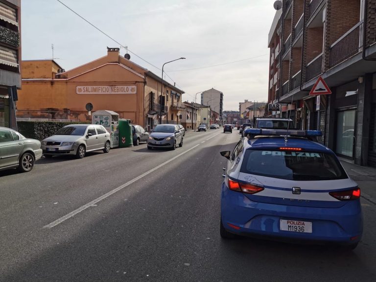 Asti, giovane ladro arrestato dalla polizia dopo un furto in corso Alessandria