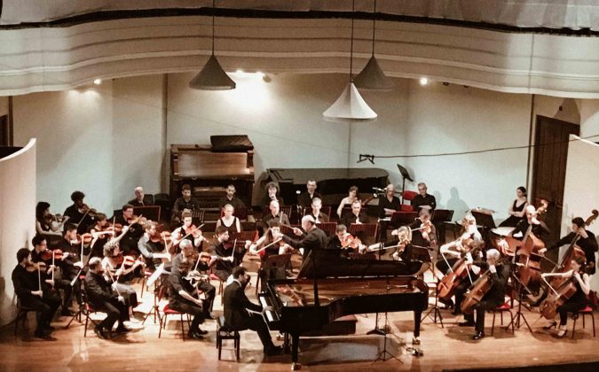 Al Teatro Alfieri la prima parte dei Concerti Brandeburghesi di Bach eseguiti dall’Orchestra Melos Filarmonica