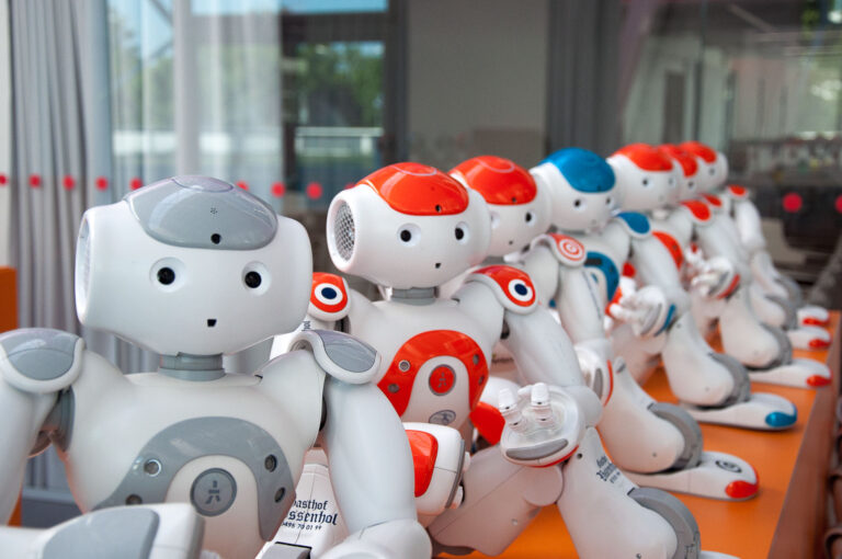 Asti, la squadra del Vercelli si impone nella gara di robotica “Nao Challenge”