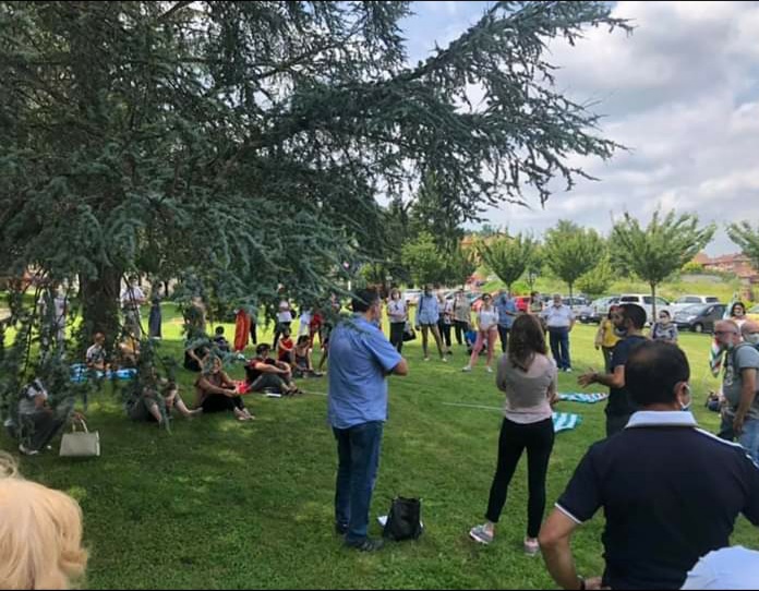 Manifestazione dei lavoratori della Casa di Riposo San Giuseppe di Castlenuovo Don Bosco