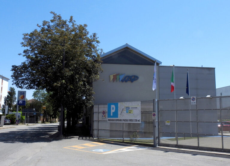 Asti, lunedì 10 agosto chiuso lo sportello abbonamenti parcheggi di Asp