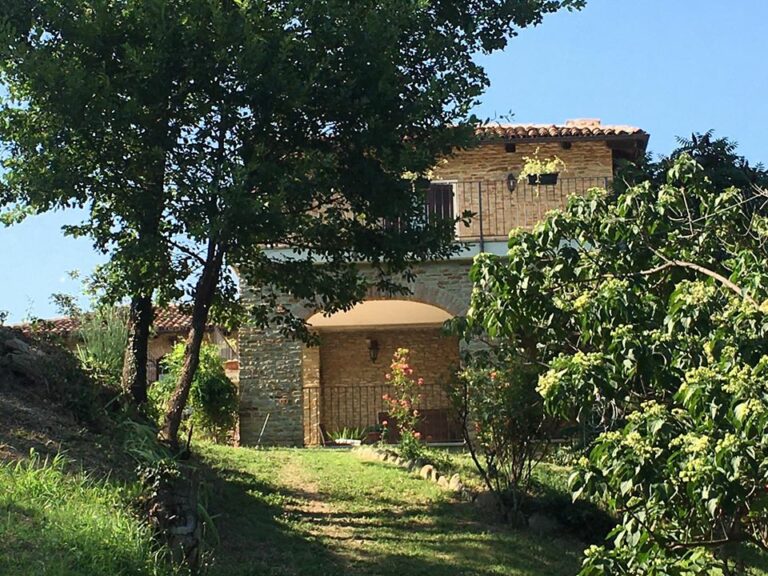 Nelle Langhe nasce Casa Bardacchino